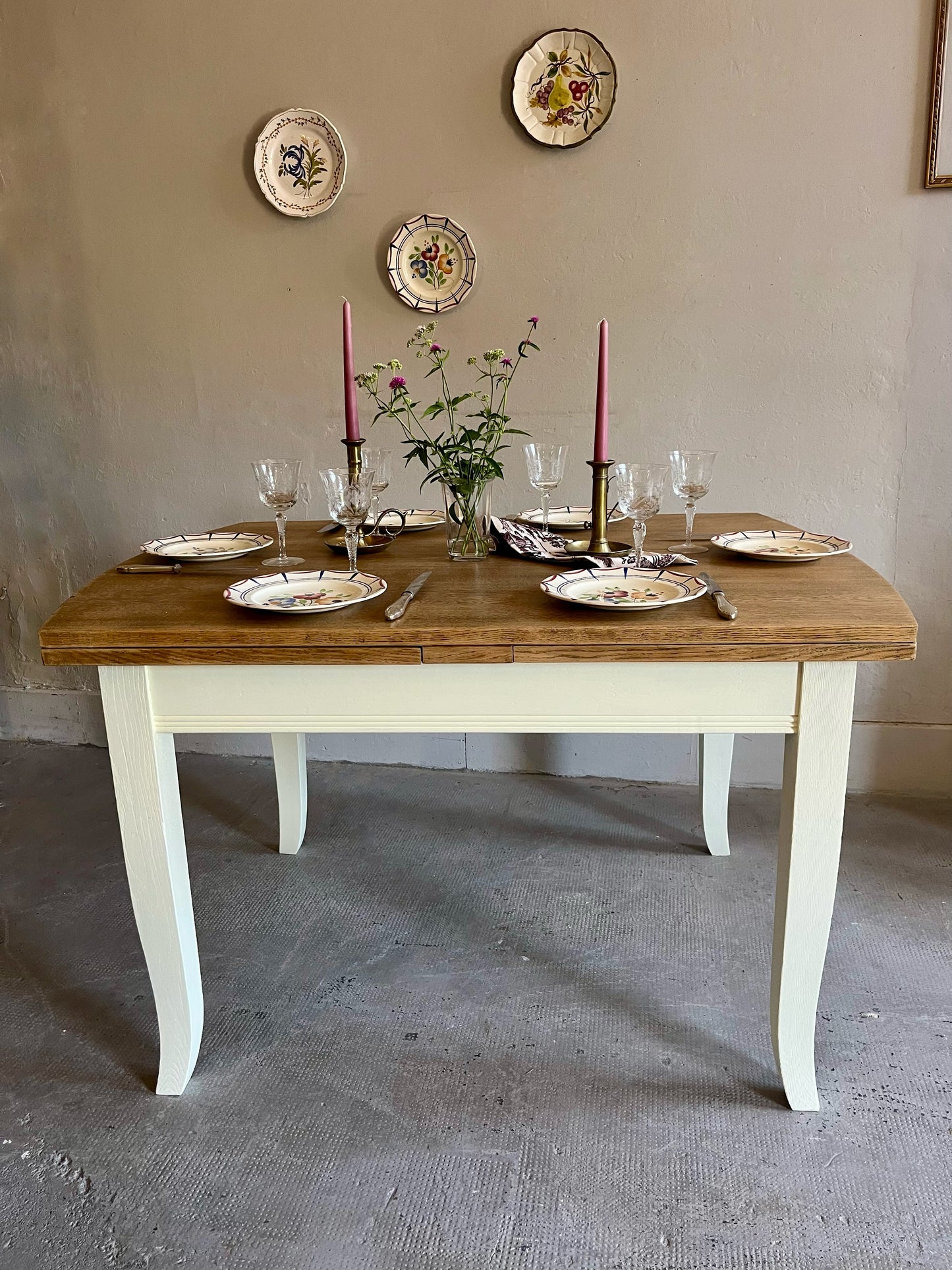 Tables ancienne bois et beige avec allonges Meubles Patine