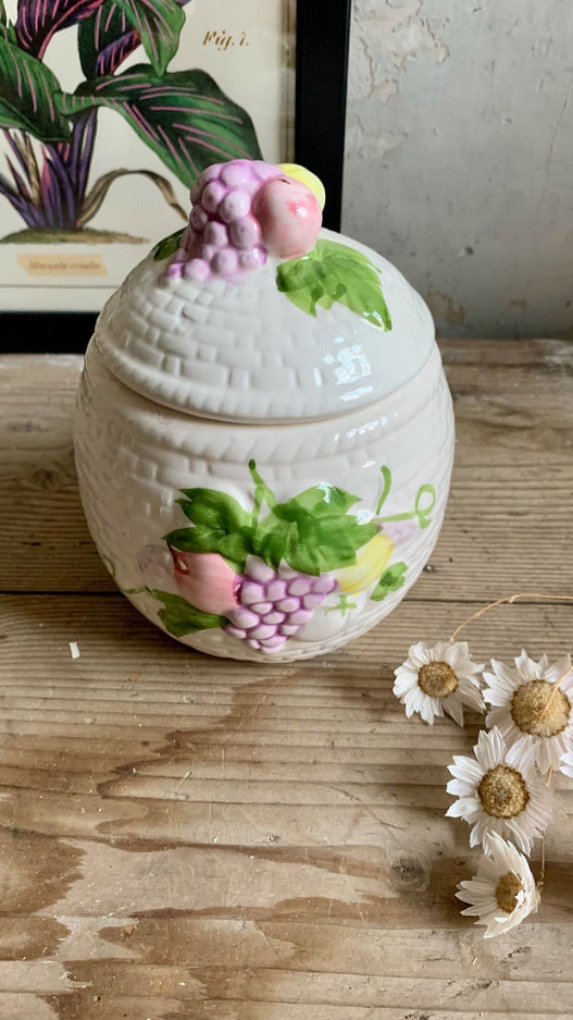 Petit pot en barbotine