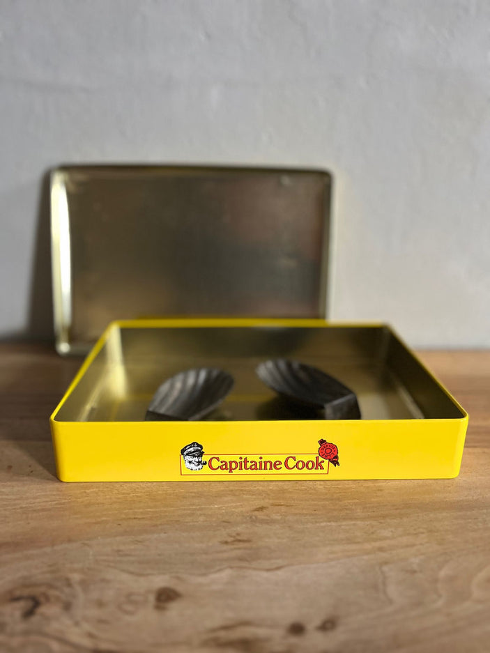 Boîte en métal vintage 1