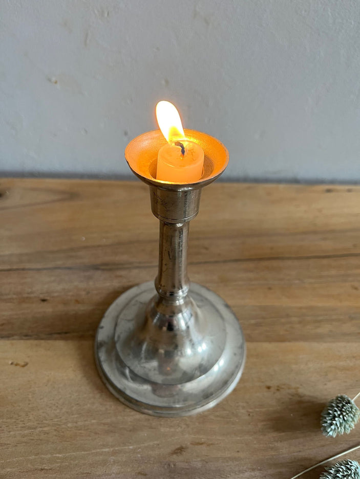 Bougeoir en étain petit modèle