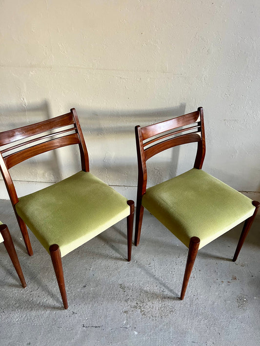Chaises années 60 en teck style scandinave- lot de 3 Patine