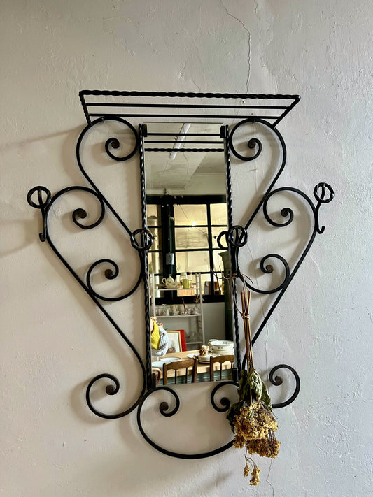 Miroir vestiaire en fer forgé vintage