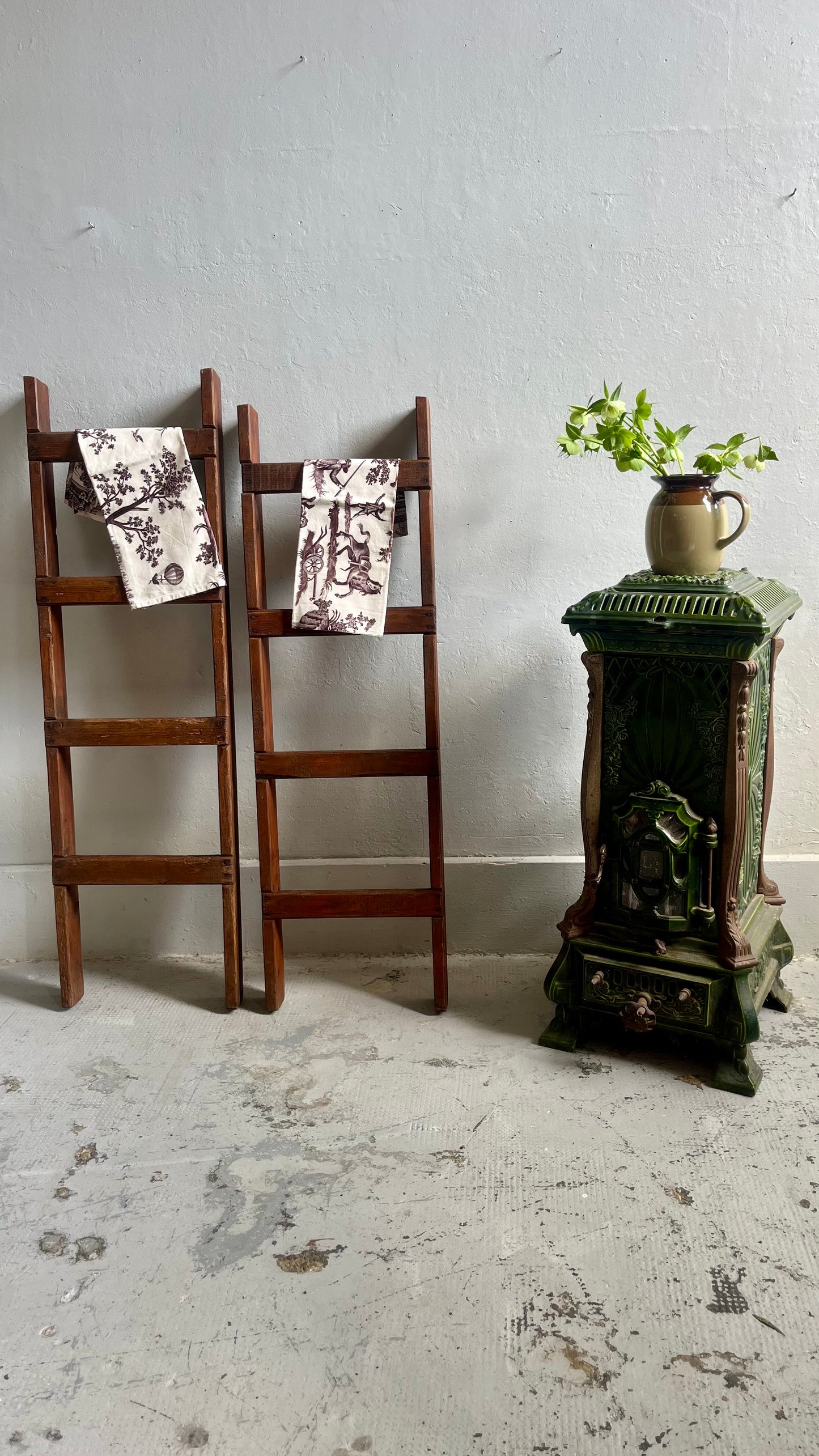 Petite échelle en bois