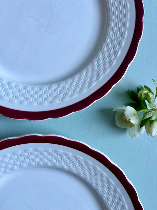 Assiettes en faïence bordure bordeaux-lot de 2