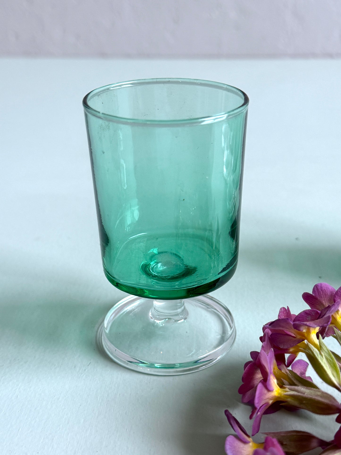 Verres à pied verts - lot de 4