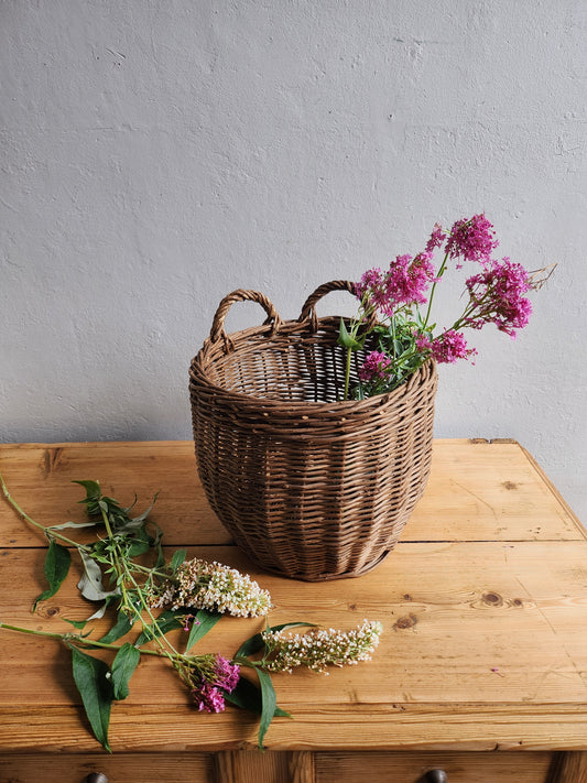 Panier en osier tressé Patine