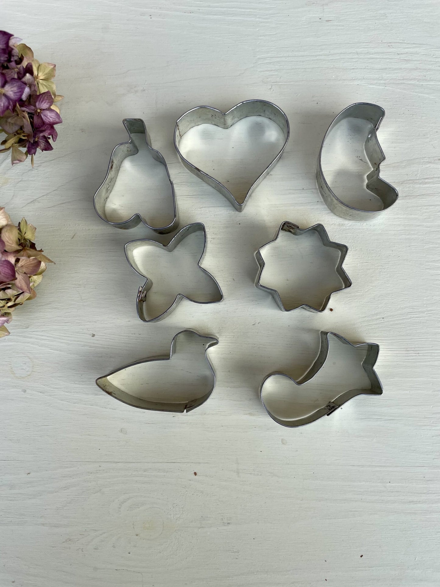 Lot de 7 emporte-pièces en métal