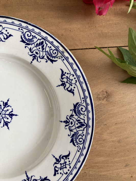 Assiette Sarreguemines modèle Nielles