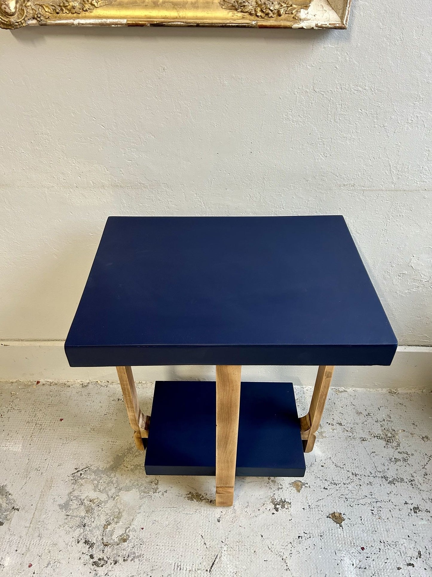 Guéridon Art déco bleu encre de chine