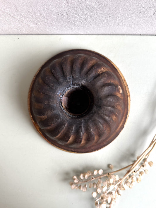 Petit moule à kougelhopf en terre cuite