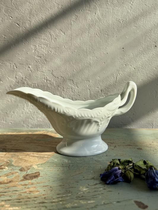 Saucière en porcelaine de Limoges