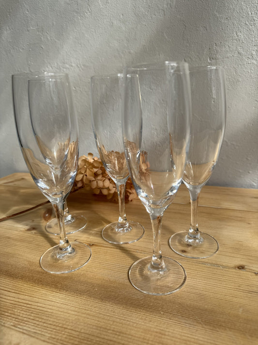 Lot de 5 flûtes en verre