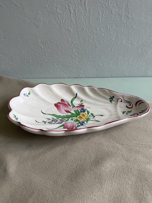 Coupelle en forme de coquillage de Lunéville collection Réverbère