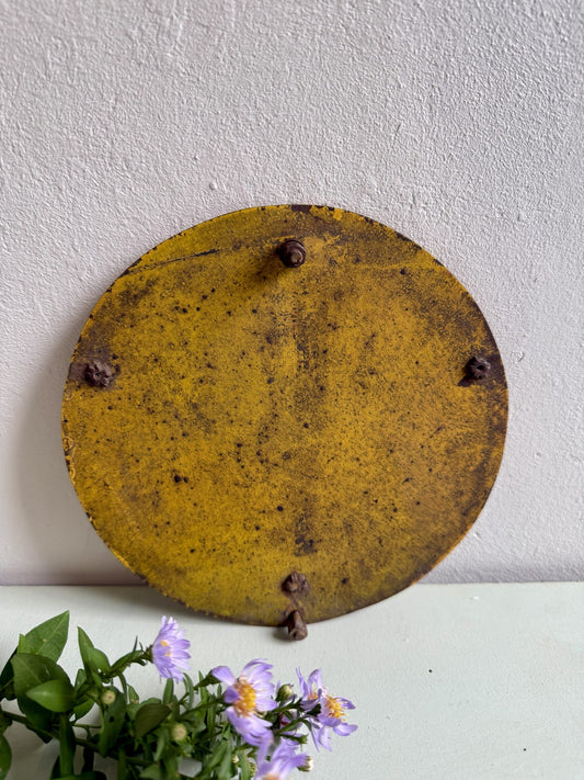 Plaque émaillée jaune et noir KICK