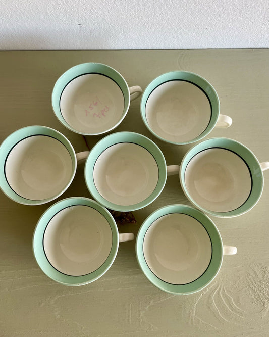 7 tasses à café St Amand Églantine