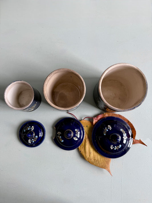 Lot de 3 pots à épices anciens en faïence émaillée