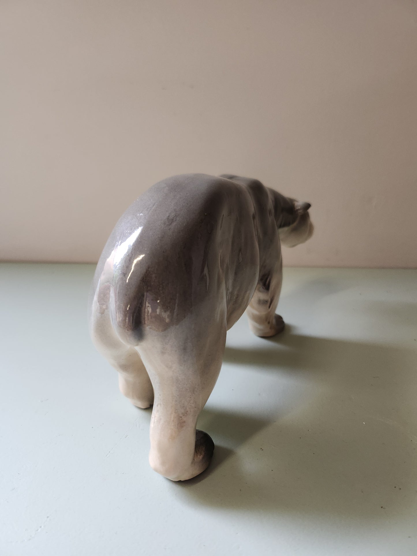 Ours en céramique décoratif