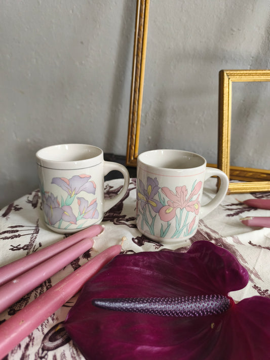 Tasse céramique motif iris lot de deux Patine