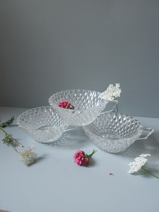 Tasse en cristal ciselé lot de 3 Patine