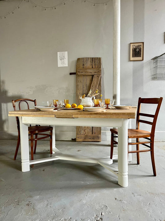 Comment dresser une jolie table avec de la vaisselle ancienne ? Patine