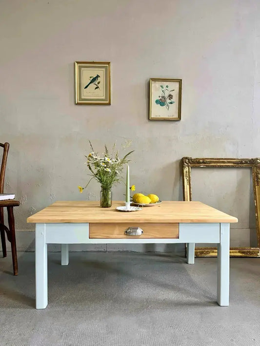 table basse table de ferme meuble de métier Meuble ancien rénové, décoration vintage et DIY par l’Atelier Patine, spécialiste du mobilier unique et authentique Alsace haut-rhin