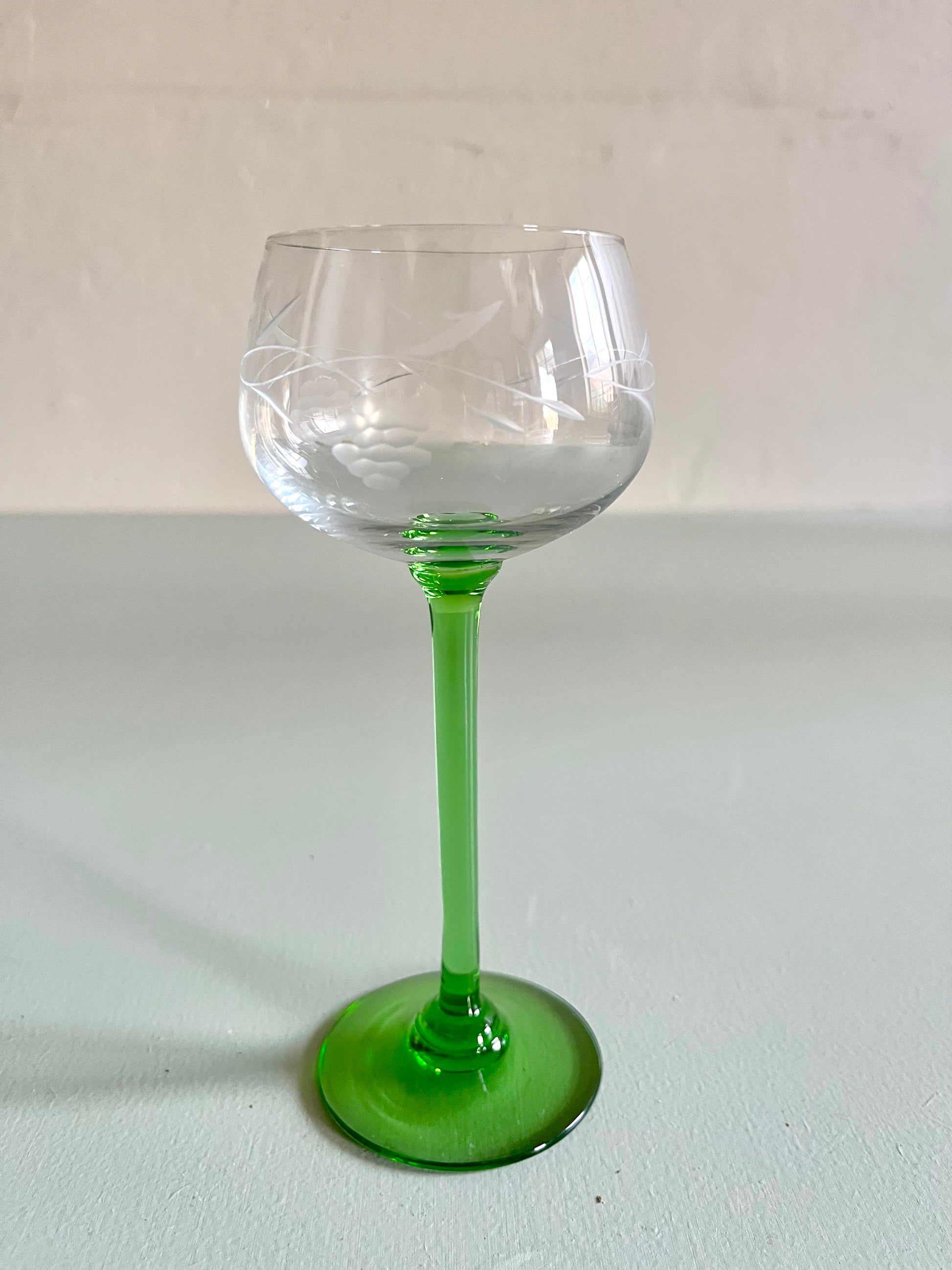Verres à vin blanc alsaciens-lot de  4   Patine