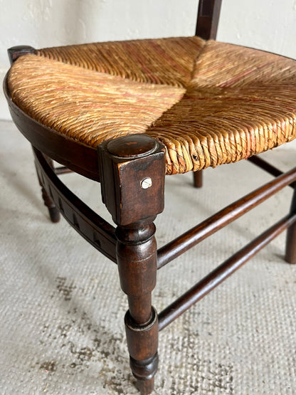 Chaise ancienne Prie Dieu   Patine