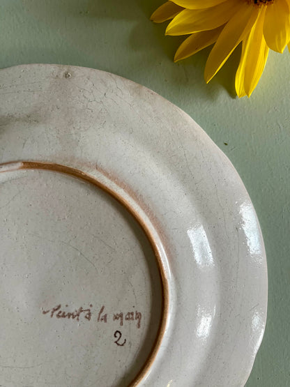 Assiette décorative en faïence – oiseau peint à la main   Patine