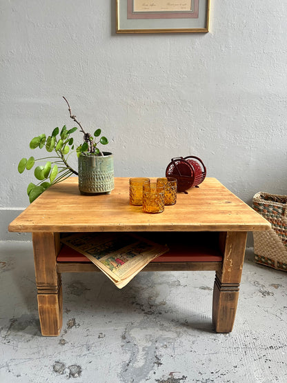 Table basse patiné en bois