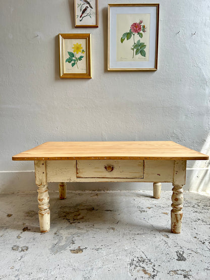 Table basse de ferme patinée