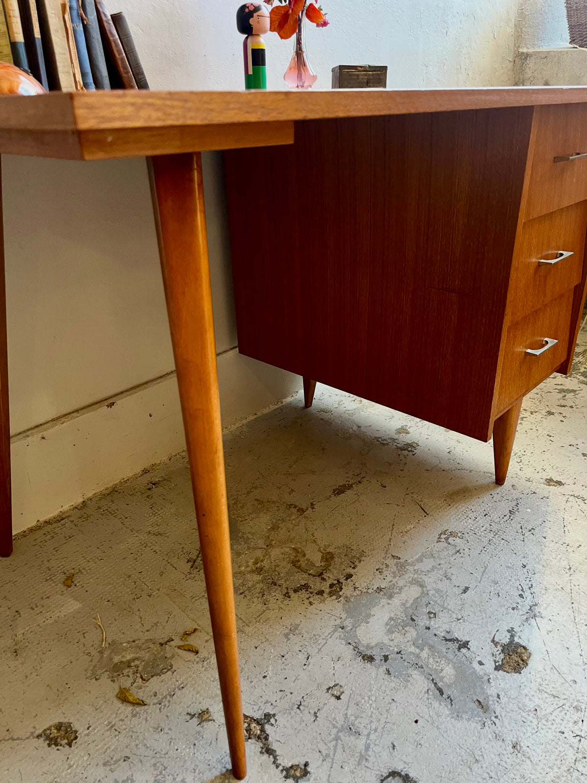 Bureau pied compas  Meubles Patine