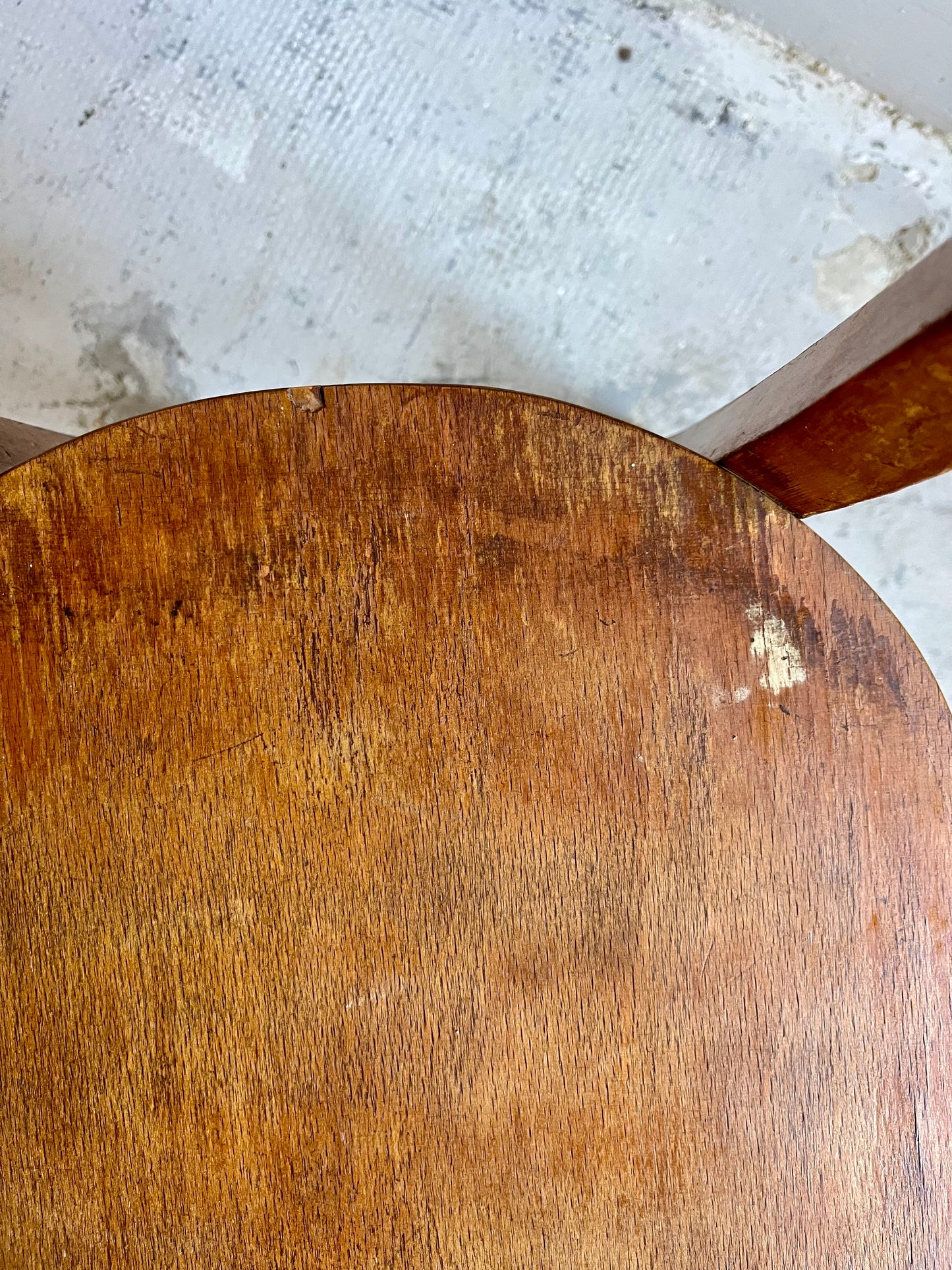 Lot de 2 chaises bistrot anciennes