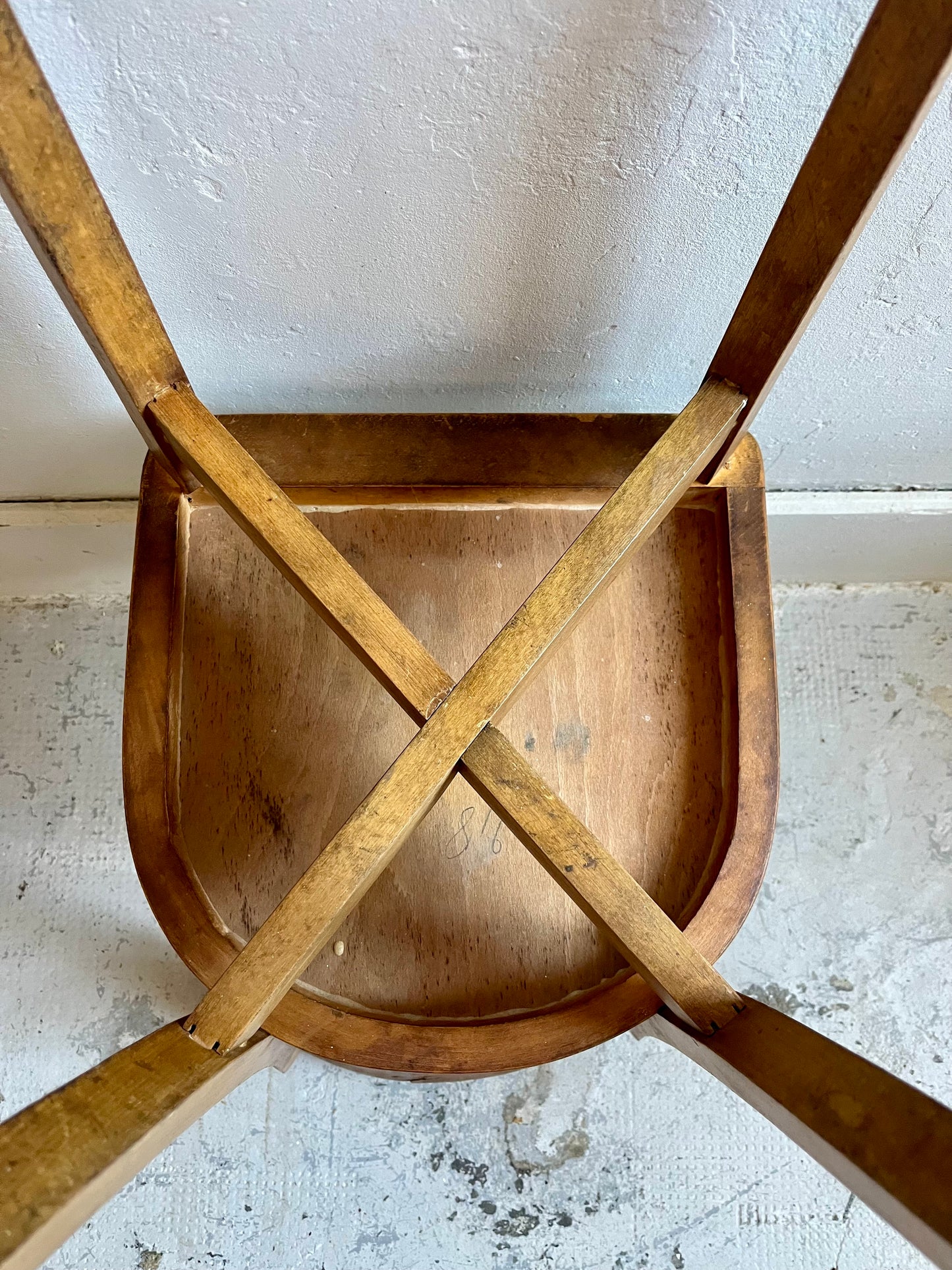 Lot de 2 chaises bistrot anciennes