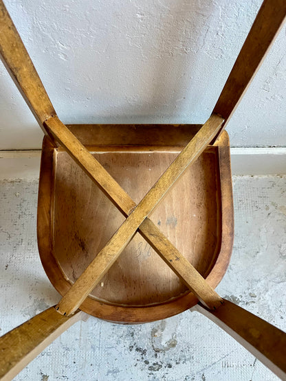 Lot de 2 chaises bistrot anciennes