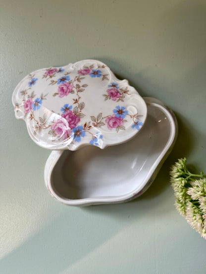 Boîte à bijoux en porcelaine  Décoration Patine