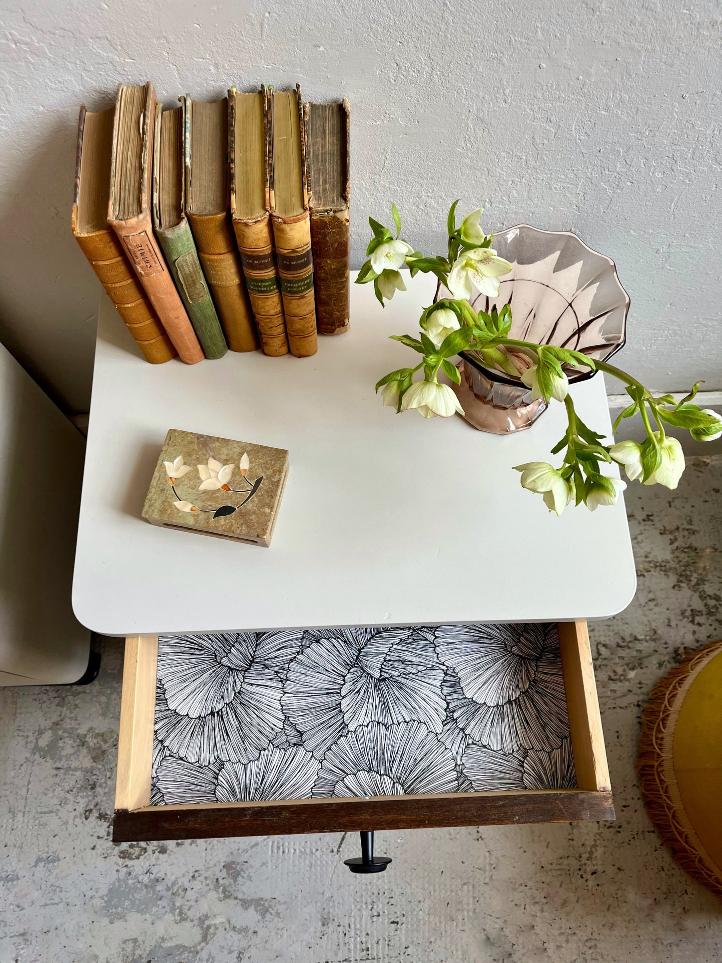 Paire de chevets beige et bois
