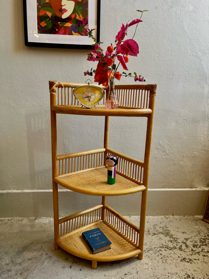 Étagère d’angle vintage en bambou  Meubles Patine