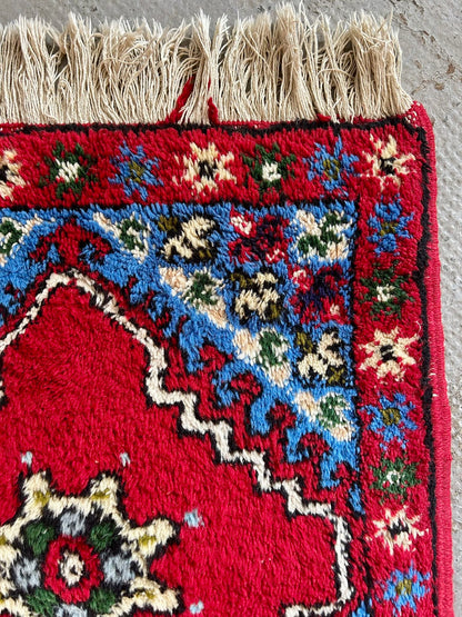 Petit tapis tissé main   Patine