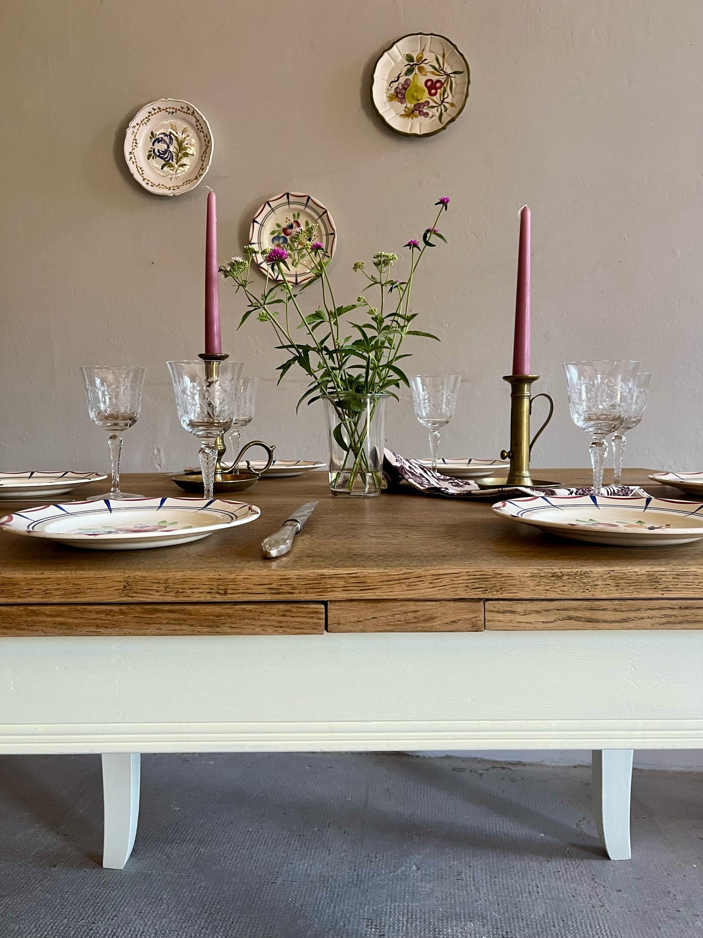 Tables ancienne bois et beige avec allonges  Meubles Patine