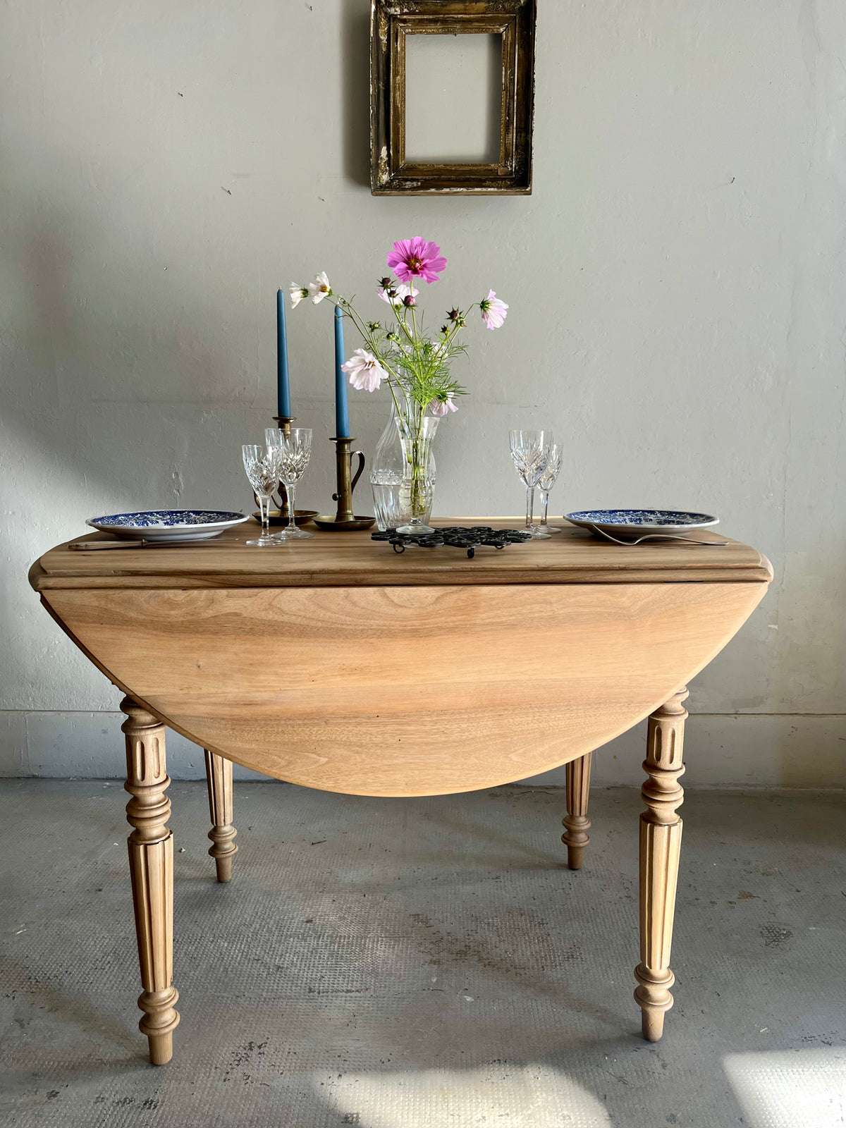 Table ovale à volets en bois  Meubles Patine