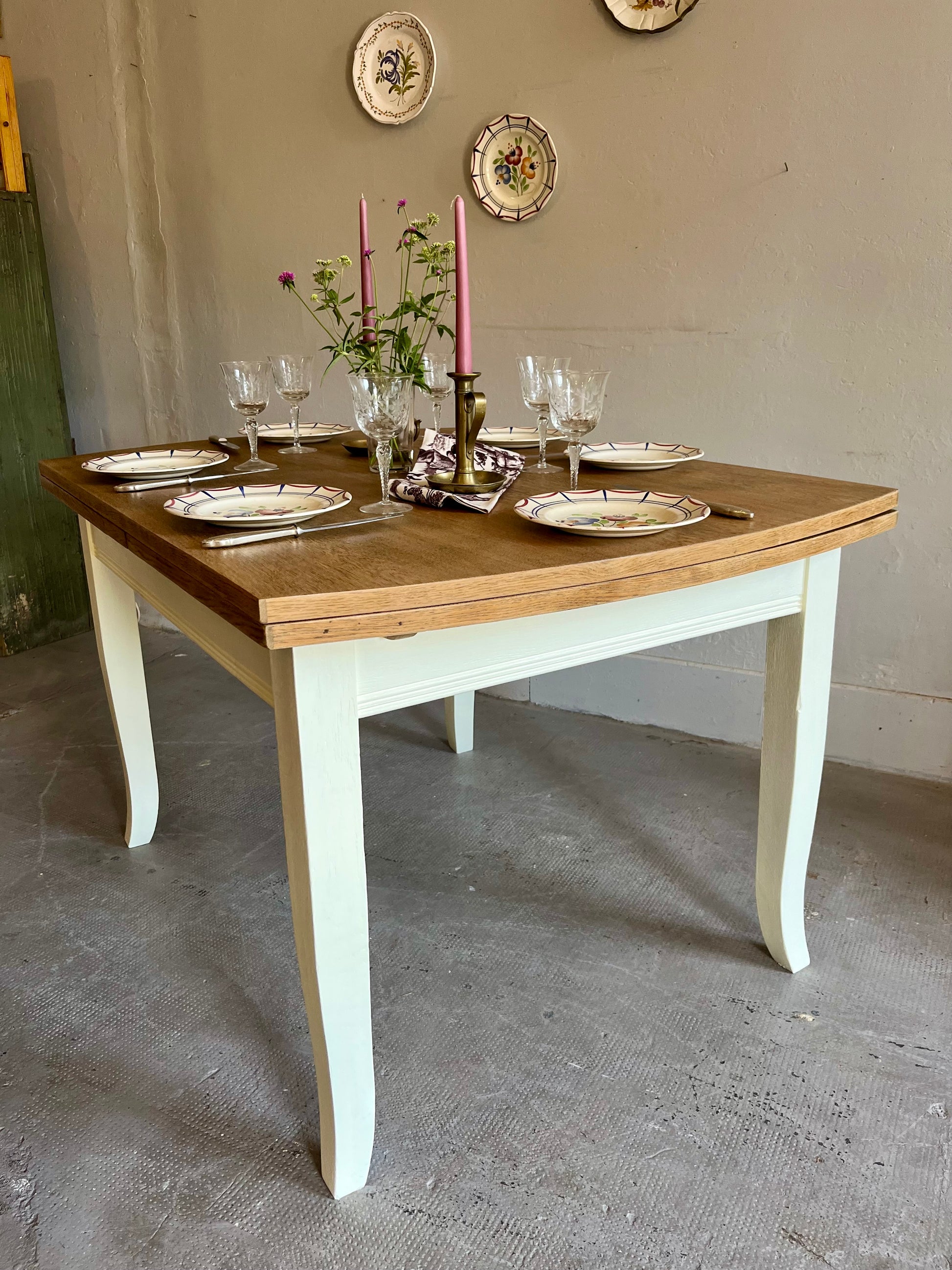 Tables ancienne bois et beige avec allonges  Meubles Patine