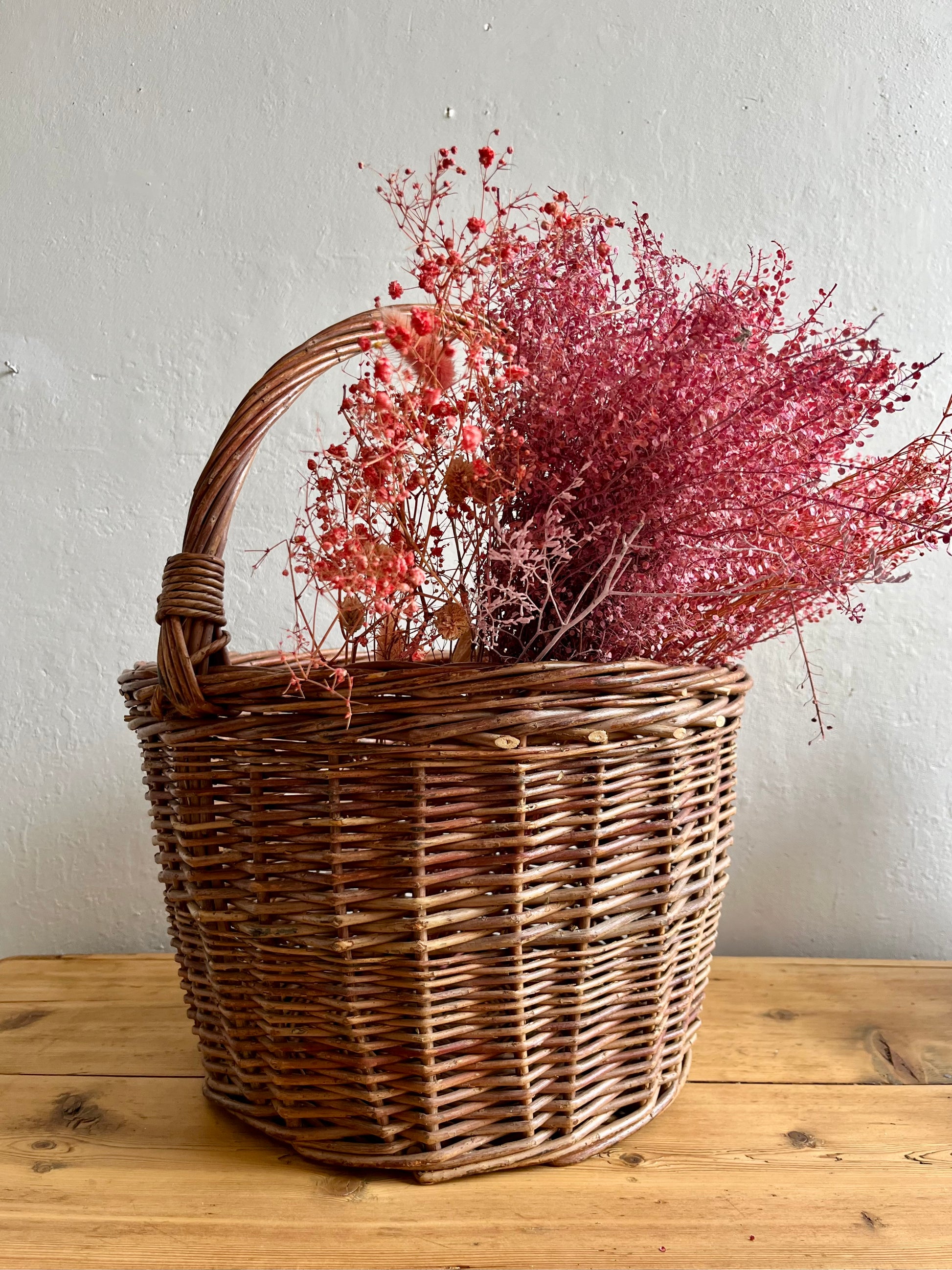 Panier en osier ancien   Patine