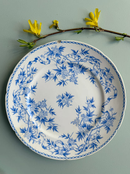 Assiette à dessert Epines bleue de Sarreguemines décor floral