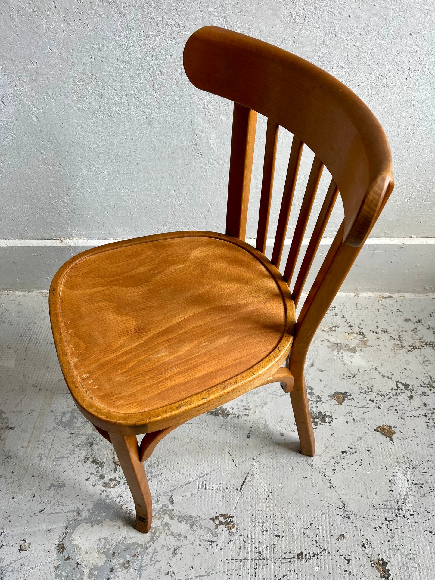 Chaise bistrot Baumann bois blond