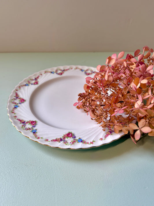 Assiette florale de Royal Tettau