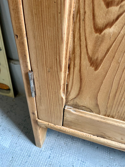 Armoire d’atelier vintage