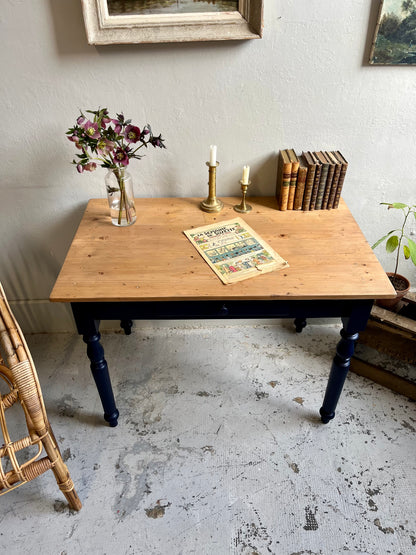 Bureau/table bleu nuit et bois