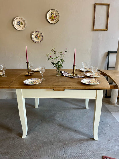 Tables ancienne bois et beige avec allonges  Meubles Patine
