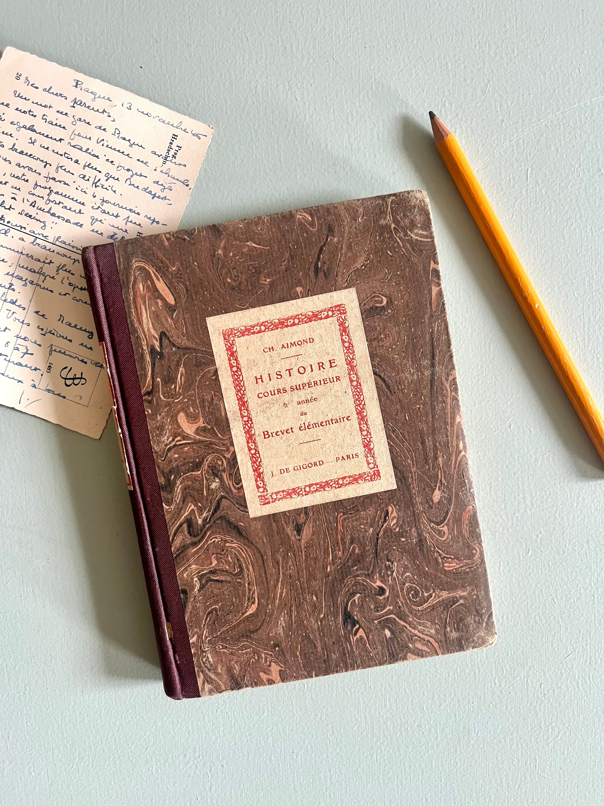Livre ancien histoire de France  Décoration Patine