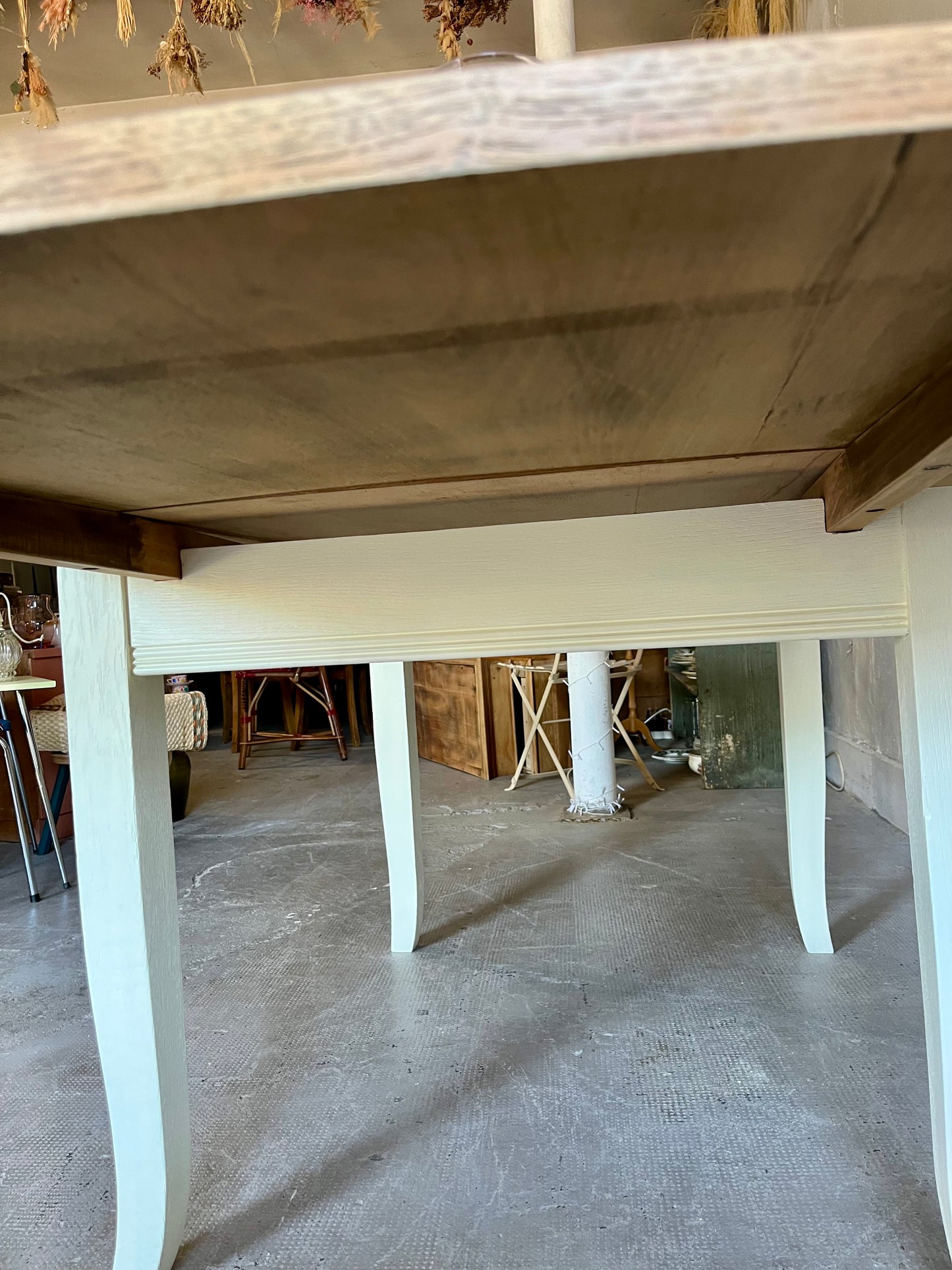 Tables ancienne bois et beige avec allonges  Meubles Patine
